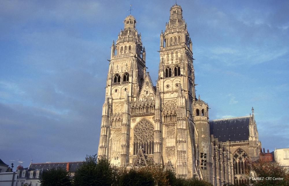 L'Historique / Basilique St Martin Appartement Tours Buitenkant foto