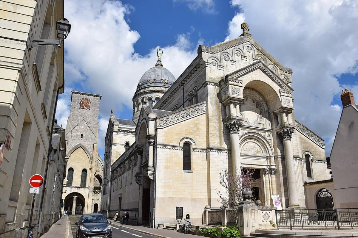 L'Historique / Basilique St Martin Appartement Tours Buitenkant foto