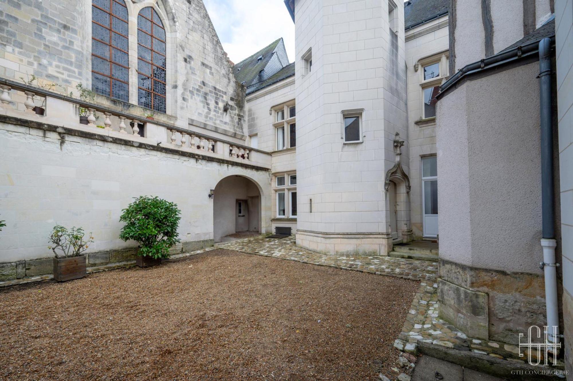 L'Historique / Basilique St Martin Appartement Tours Buitenkant foto